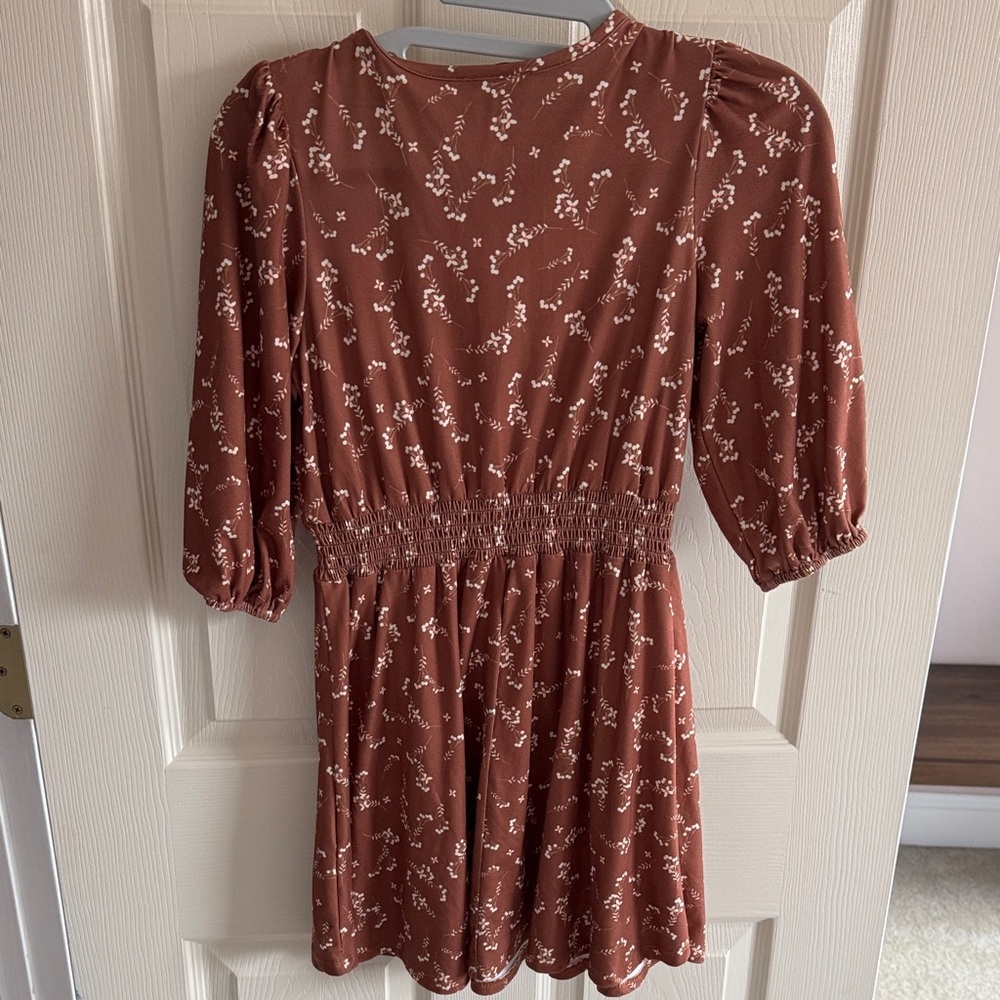 Charming Brown Kids Dress with Floral Design - Picture 6 of 6